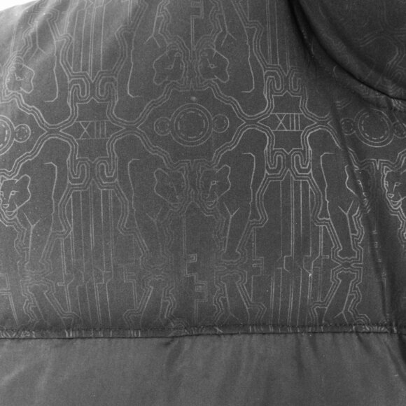 NIKE Men's Puffer Vest Black Nike Puffer V… - Picture 5 of 16